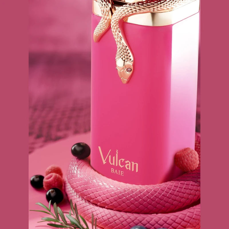 French Avenue - Vulcan Baie EDP 100ml - imagen editorial